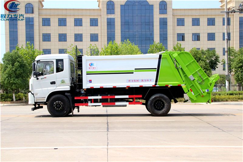 12方東風專底壓縮垃圾車