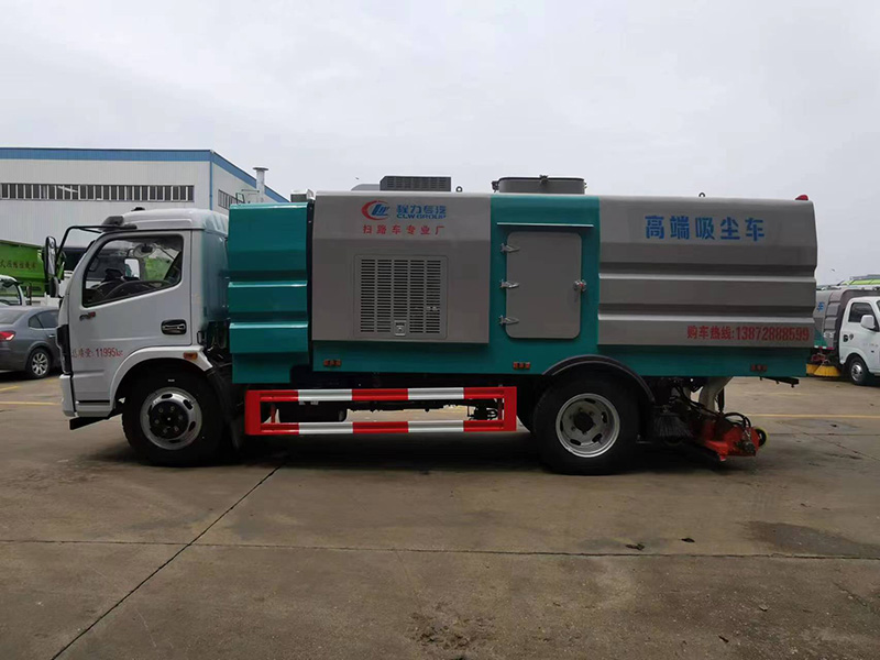 東風(fēng)大多利卡吸塵車